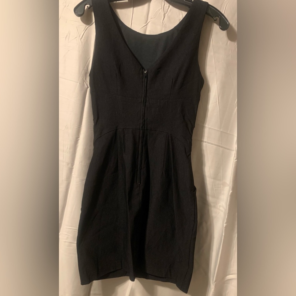 Dress - Picture 2 of 6